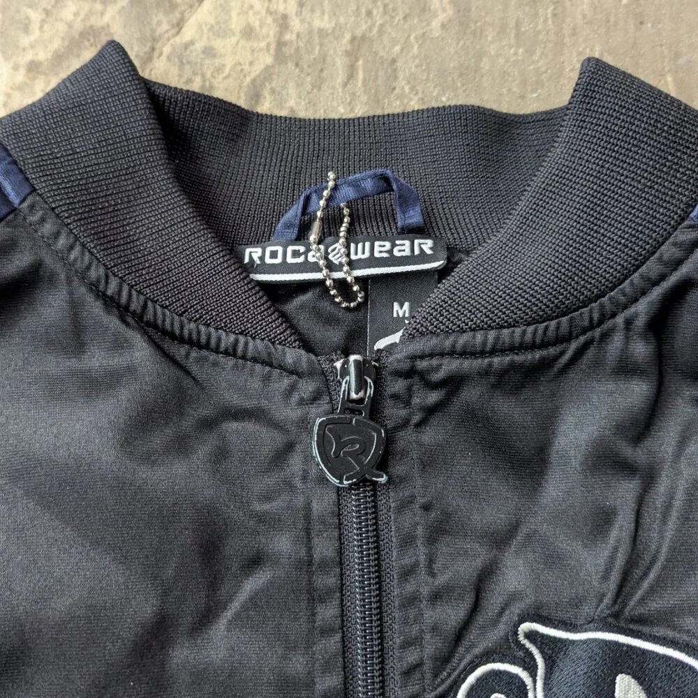 Rocawear Y2K Satin Bomber Jacket (SIZE: M) - Picture 4 of 9